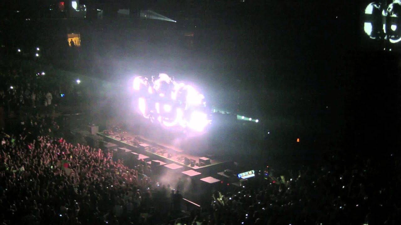 Swedish House Mafia - We Came We Rave We Love Intro - Madison Square Garden