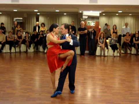  Sebastian Missé  and  Andrea Reyero  are  dancing  to  the  tango  "  Una Emocion  "