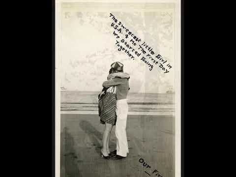 Ooh! That Kiss - Carroll Gibbons And His Boy Friends - Columbia DB899