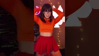 TikTok Thot Velma dancing Simple Diimple
