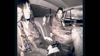 The Kills - Heart Is A Beating Drum 