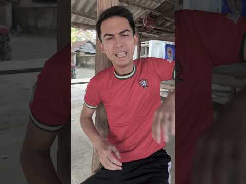 Ronaldo sacrificed himself to save Messi #kindness #ronaldo #messi