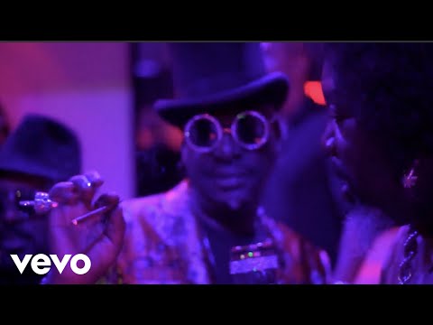 Video thumbnail for Smoke a Blunt with You