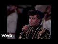 Juan Gabriel - Popurri: Me Nace Del Corazon/La Muerte Del Palomo/Me Nace Del Corazon
