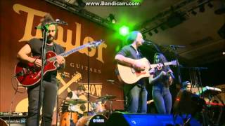 Alex &amp; Sierra - Broken Frame @ Winter NAMM 2015 - Taylor Guitars