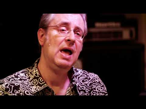 MONTI BETON - Green, Green Grass of Home