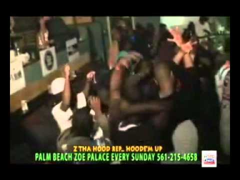 Z THA HOOD REP.... HOOD UP THA ZOE'S.