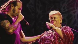 Genitallica Ft Paquita la del Barrio - Invítame a Pecar (En Vivo 15 Años)