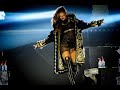 Rihanna - Phresh Out The Runway (Live) [Studio ...