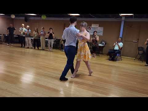 Argentine tango workshop - Circularity: Maja & Marko - Naranjo en Flor