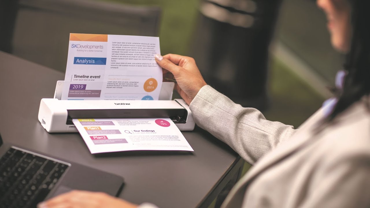 Brother DS-940DW escáner alimentado con hojas 600 x 600 DPI A4 Negro, Blanco