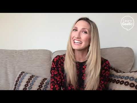 Learn a Gaelic Song with Joy Dunlop - Far am bi mi fhìn part 1