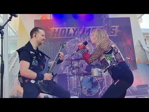 Holy Moses - live - Full Metal Cruise X/1 am Pool - 2023