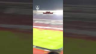 Download lagu Momen Ultras Garuda Adu Chant Dengan La Grande Indonesia⁣ ⁣#ultrasgaruda #lagrandeindonesia #chant mp3