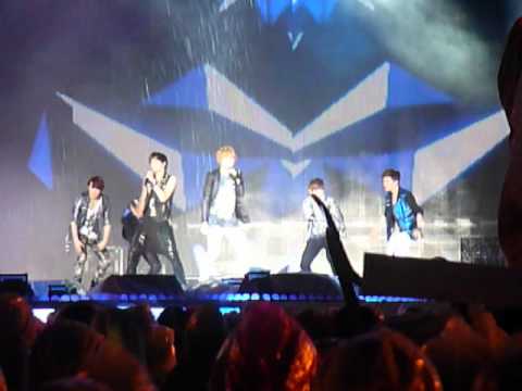 120814 - EXO-K - Mama@ Olympic Atheletes Return Kookmin Festival.