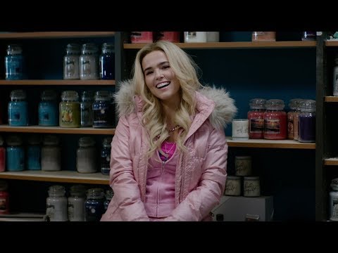ZOEY DEUTCH moments in zombieland 2