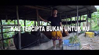Download lagu Lagu sedih 'kau tercipta bukan untukku' parodi Batam freestyle mp3 Download lagu Lagu sedih 'kau tercipta bukan untukku' parodi Batam freestyle mp3