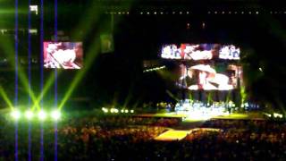Kenny Chesney - Everybody Wants To Go To Heaven (Live at Cowboys Stadium, 4-16-11)