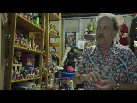 Robert Bruce Popculturist Comic Book Men - Mint in Box- Collector cuts 10