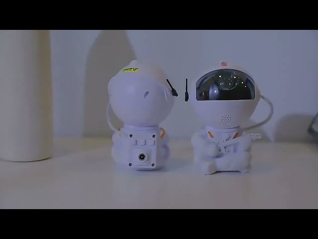 Vídeo relacionado con TOCVEOE - Proyector de Cielo Estrellado con Astronauta, Vía Láctea, Lámpara de Estrellas con Control Remoto, Velocidad y Tiempo Ajustables, 17 Modos de Vía Láctea para Dormitorio