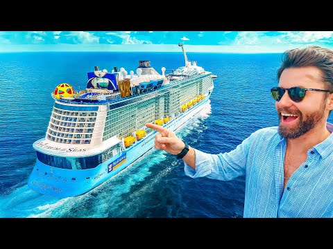 Inside a 16-DECK LUXURY CRUISE SHIP  |  Hong Kong to Japan 🚢