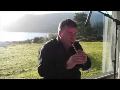 Killarney Whistle in D. Padraig Buckley plays selection of reels🎵🍀👍