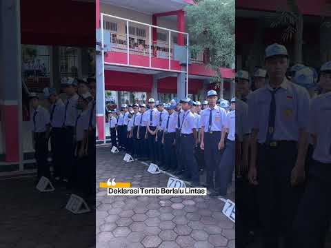 Upacara Hari Pendidikan Nasional dan Pemecahan Rekor Muri Deklarasi Tertib Berlalu Lintas