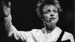 Sharkey&#39;s Night - Laurie Anderson