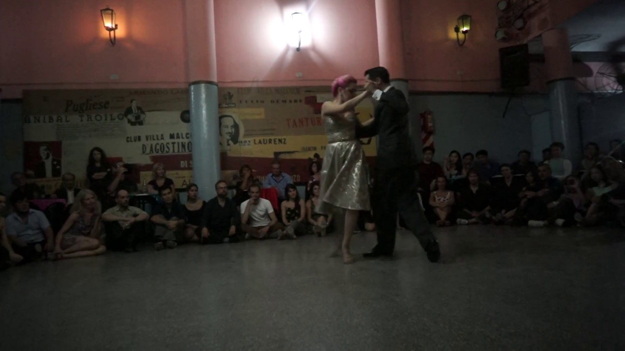 CAROLINA COUTO & EMANUEL LEDESMA (actuales Campeones de Tango del Mundialito 2016) Pepa Milonga 1/4
