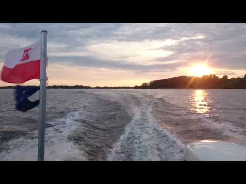 Viking 460 V Test Boat + Evinrude E60 DSL Viking 460 V Test Boat + Evinrude E60 DSL