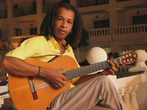 Listen to the Music (The Doobie Brothers) by Naudo