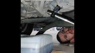 החלפת שמן ופילטר ניסאן טידה oil &filter replacement Nissan tiida