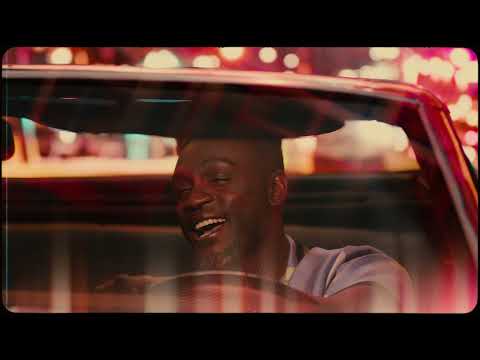 Videoclip de Bon voyage — Corneille