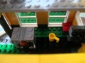 Lego Beach House 4996 2
