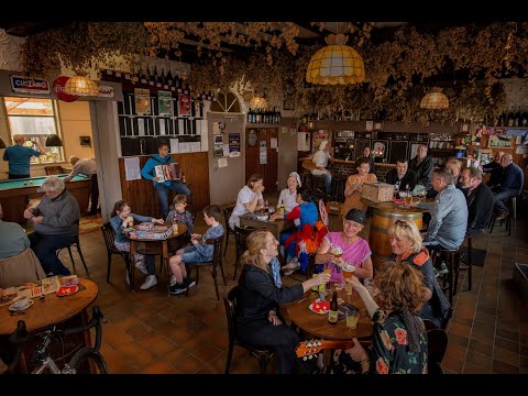 Weekend van het volkscafé in de Westhoek