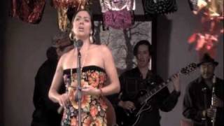 Lila DOWNS:  &#39;Agua de Rosas&#39; | Paulina GAITÁN vs. Edith GONZÁLEZ | DESEO -la película