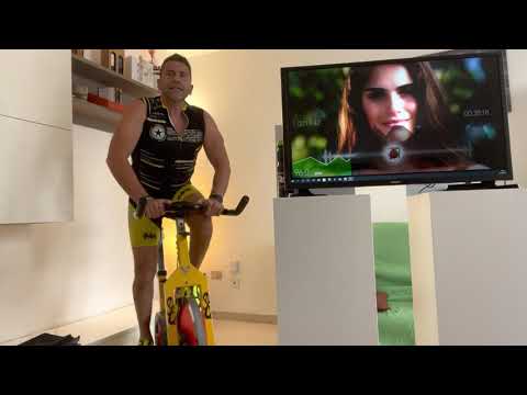 lezione PIRAMIDALE INTENSIVO di INDOOR CYCLING con GROUP CYCLING