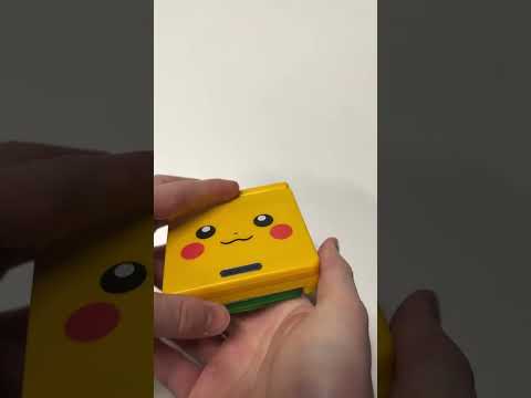 I love playing pokemon emerald