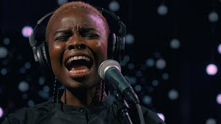 Vagabon - Water Me Down (Live on KEXP)