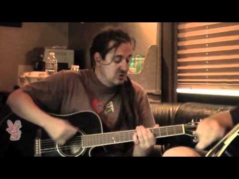 Less Than Jake - Leave It All To Me (iCarly Theme cover) [AbsolutePunk Backstage Sessions]