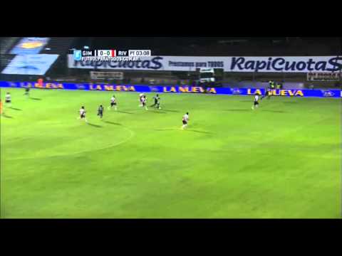Fernández tuvo la apertura. Gimnasia 0 - River 0. Fecha 7. Primera División 2015. FPT