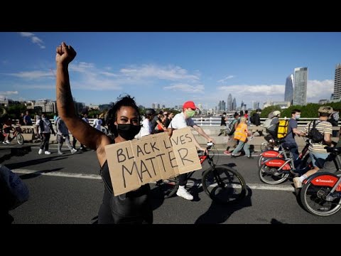 Perché il Regno Unito si divide sulla questione delle statue