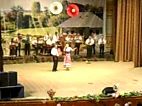 Orchestra de muzica populara "Vintulet" solista Ana Burcovschi(2)