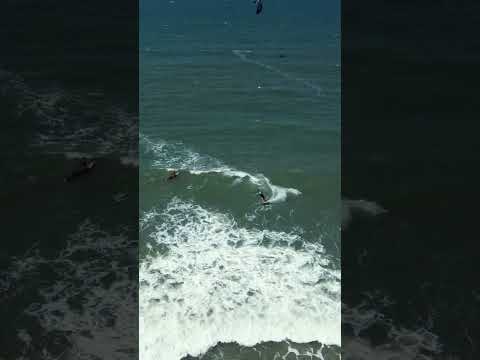 Lucas Padilha durante session de Kitewave na praia do CUMBUCO. #kitesurf #kitewave #dji
