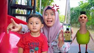 Download lagu AZAM ON THE PHONE BY HAMOOD HABIBI 😱EATING HAMOOD HABIBI ICE CREAM mp3