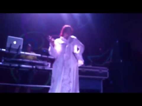 Natasha Vuitton - A Hora do Gongo - Danger Dance Club (01-02-13) BY LEH SANUTY