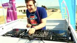 M6 MOBILE DJ EXPERIENCE : DJ Axel Paerel et son parrain DJ Adrien Toma à Bretignolles le 20/07