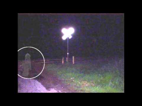 18. Szamzki - "Garaż To Nawiedzony Dom" (Prod. Szamz x KGR) / Rzygam Tym Mixtape