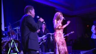 &quot;Aquarius/Let The Sunshine In&quot; Marilyn McCoo, Billy Davis Jr., Ron Johnston