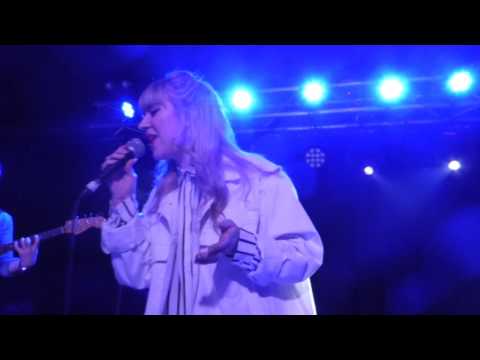 Leah McFall - Bottle It (HD) - Oslo, Hackney - 15.04.17